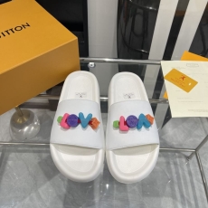 Louis Vuitton Slippers